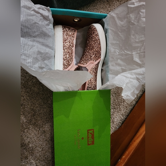 Kate Spade Keds - Picture 1 of 3